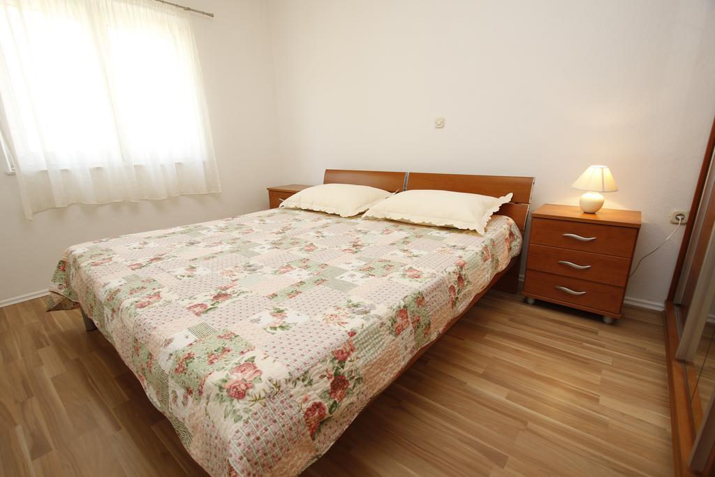 Apartments Dundic Makarska Exterior foto